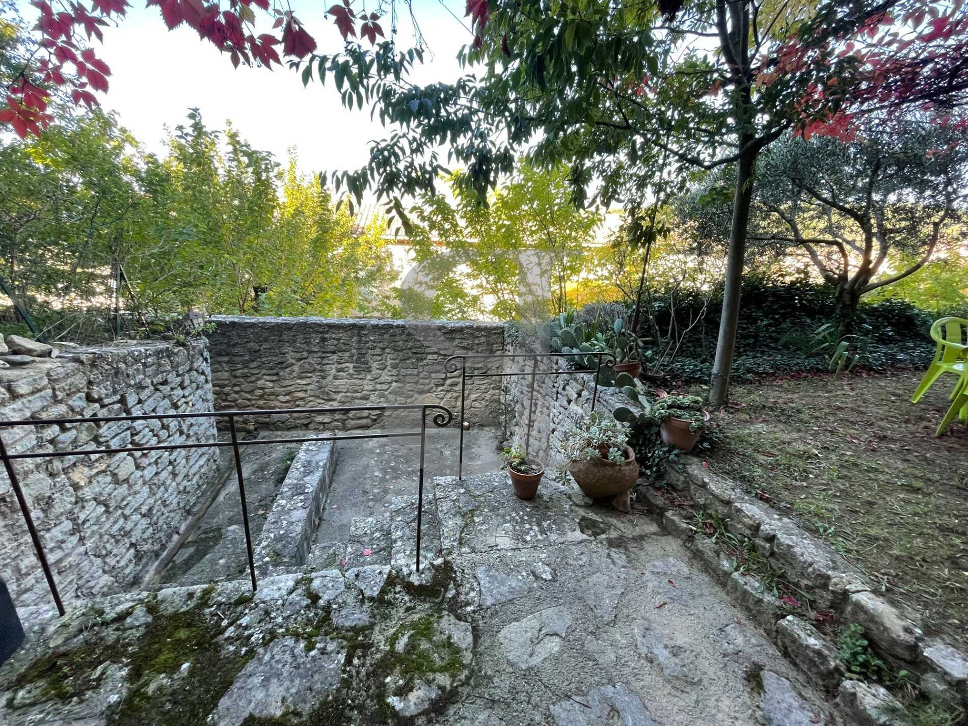 House in Bedoin, Provence-Alpes-Cote d'Azur 10146250