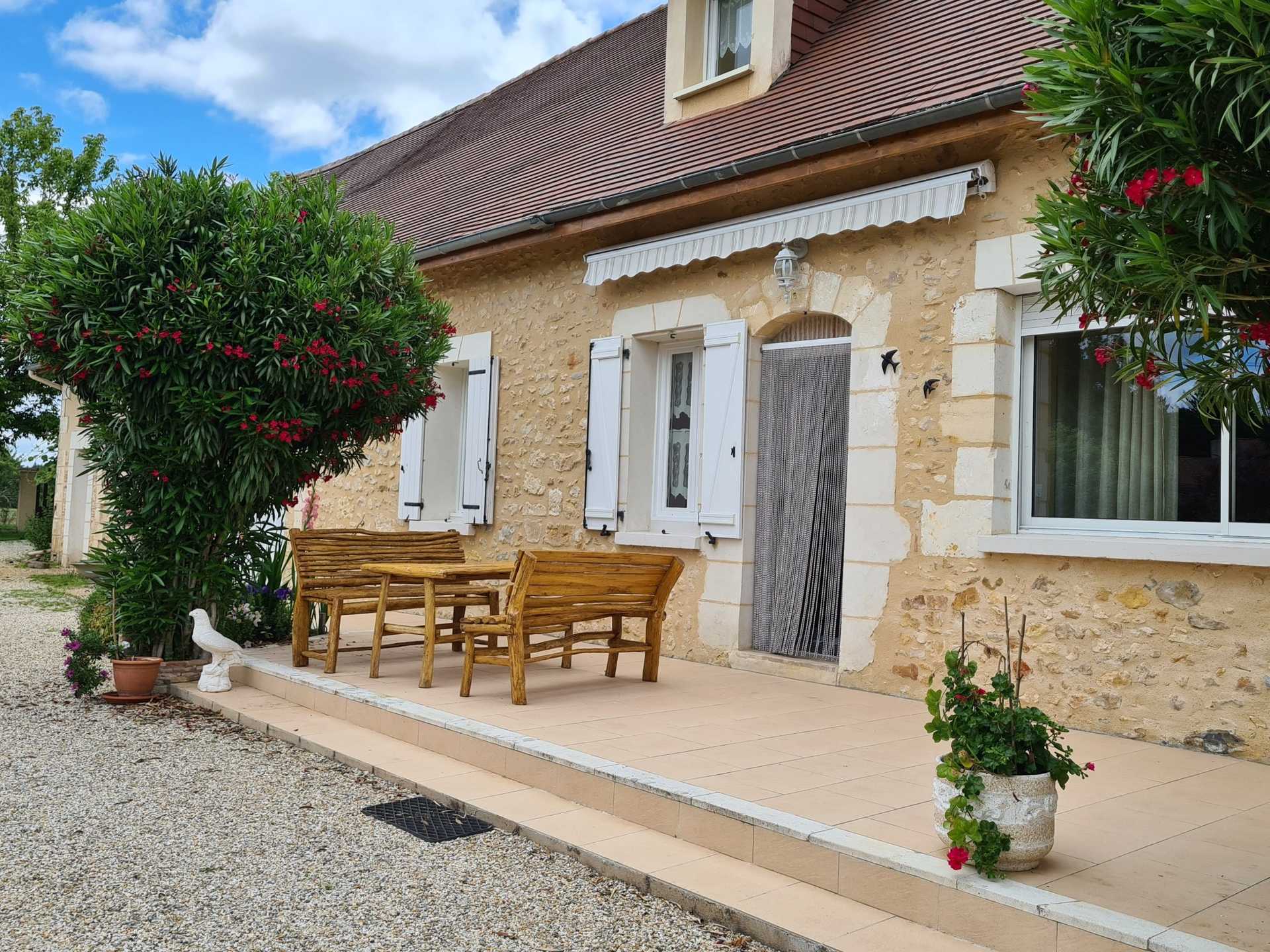 House in Issac, Nouvelle-Aquitaine 10146318