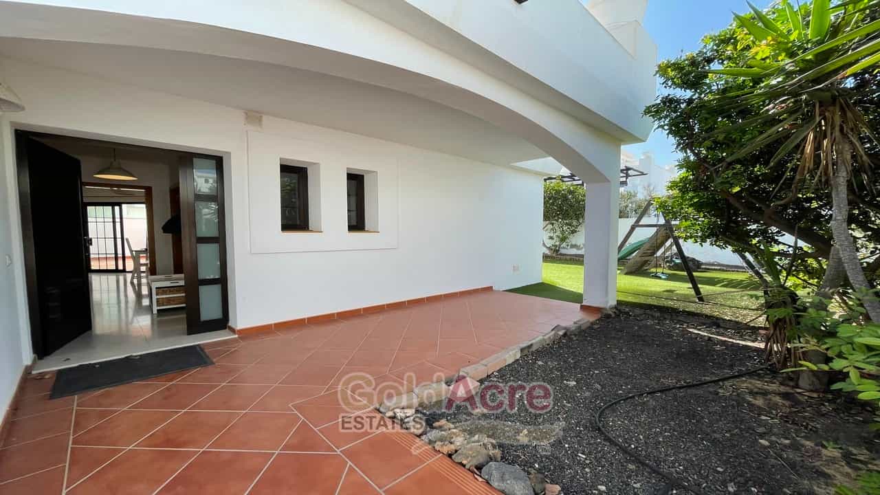 House in La Oliva, Canary Islands 10146450