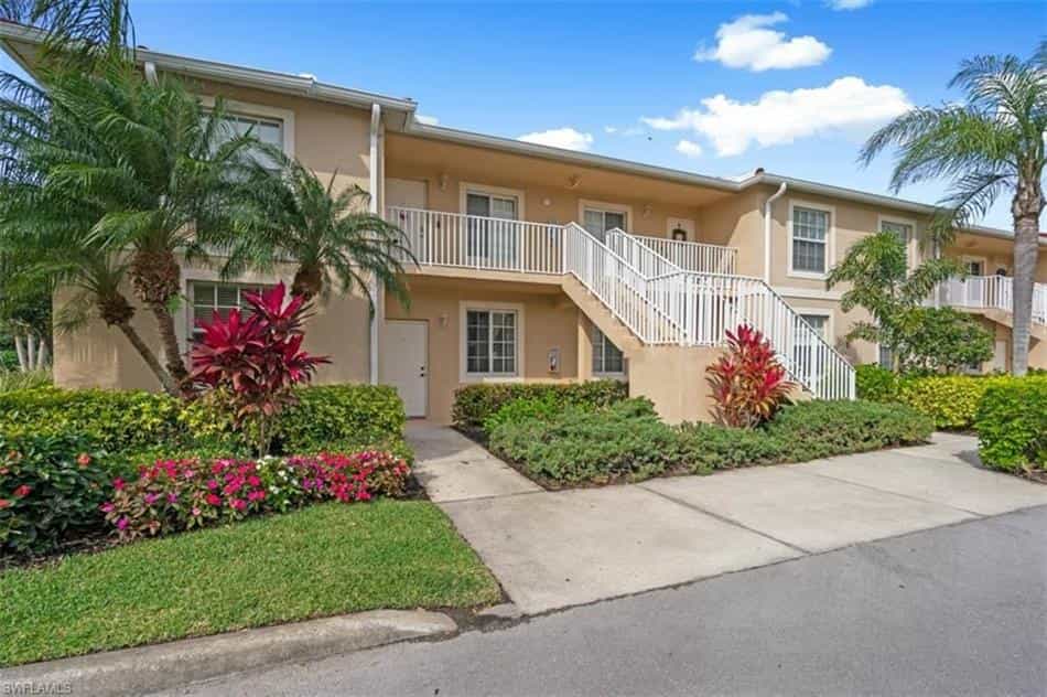 Condominium in Palm River, Florida 10146479