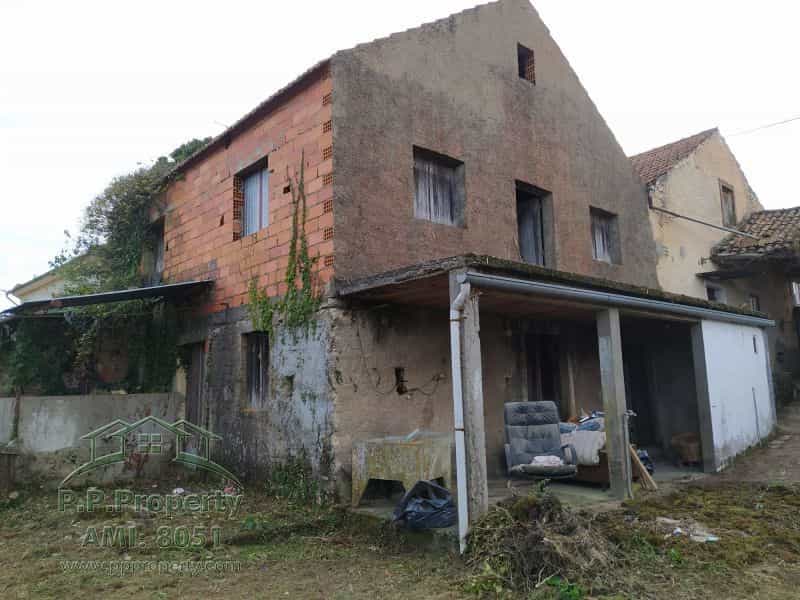 жилой дом в Ferreira do Zêzere, Santarém District 10146498