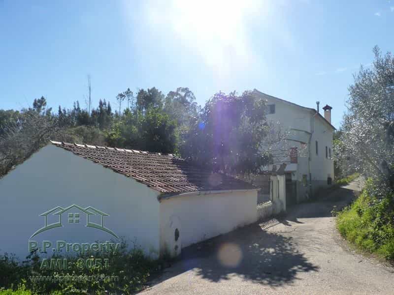 Talo sisään Sernache do Bomjardim, Castelo Branco 10146510