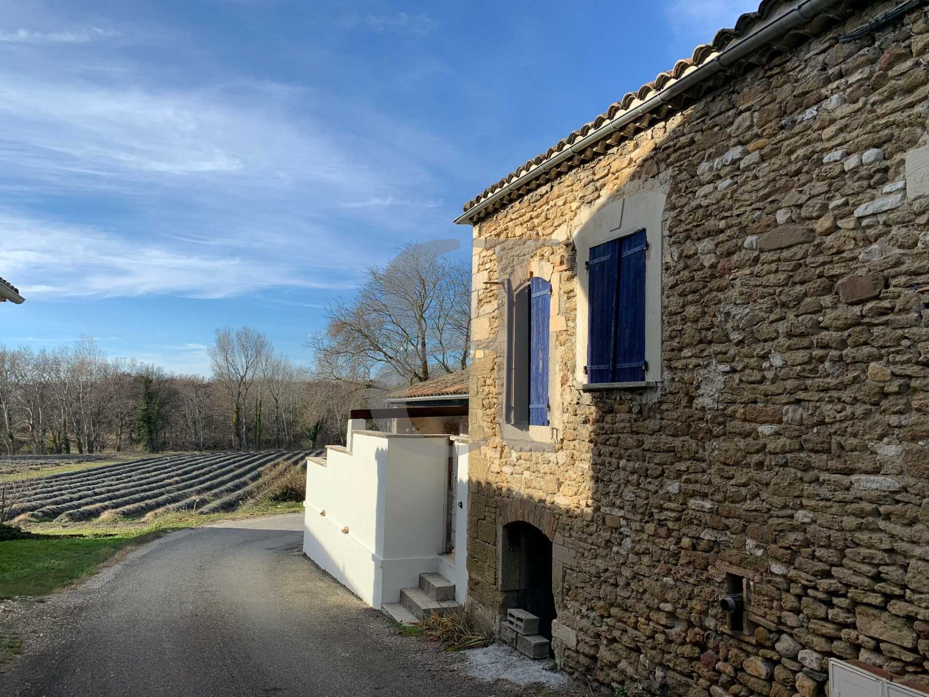 Rumah di Grignan, Auvergne-Rhone-Alpes 10146553