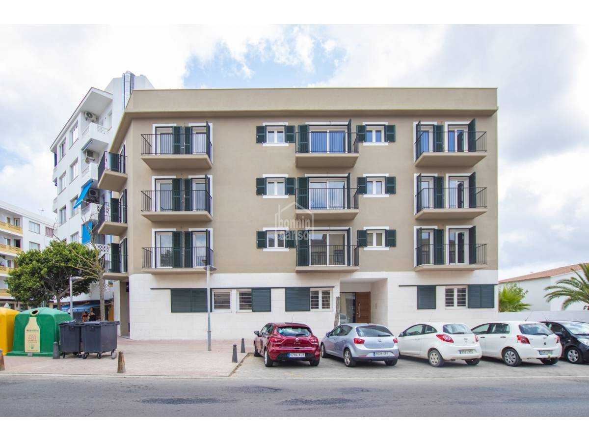 Condominium in Mahon, Balearic Islands 10146643