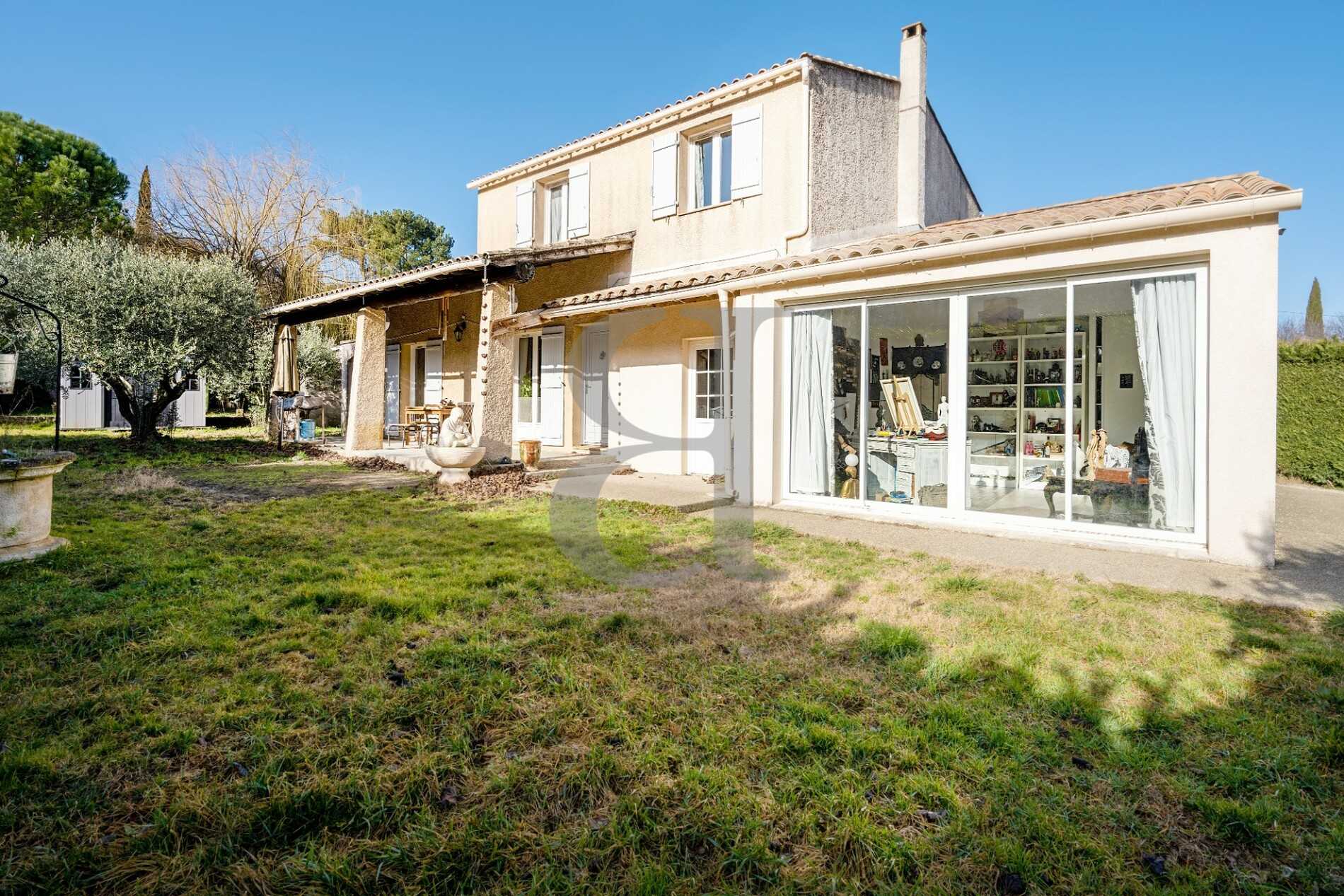 House in Malaucene, Provence-Alpes-Cote d'Azur 10146650