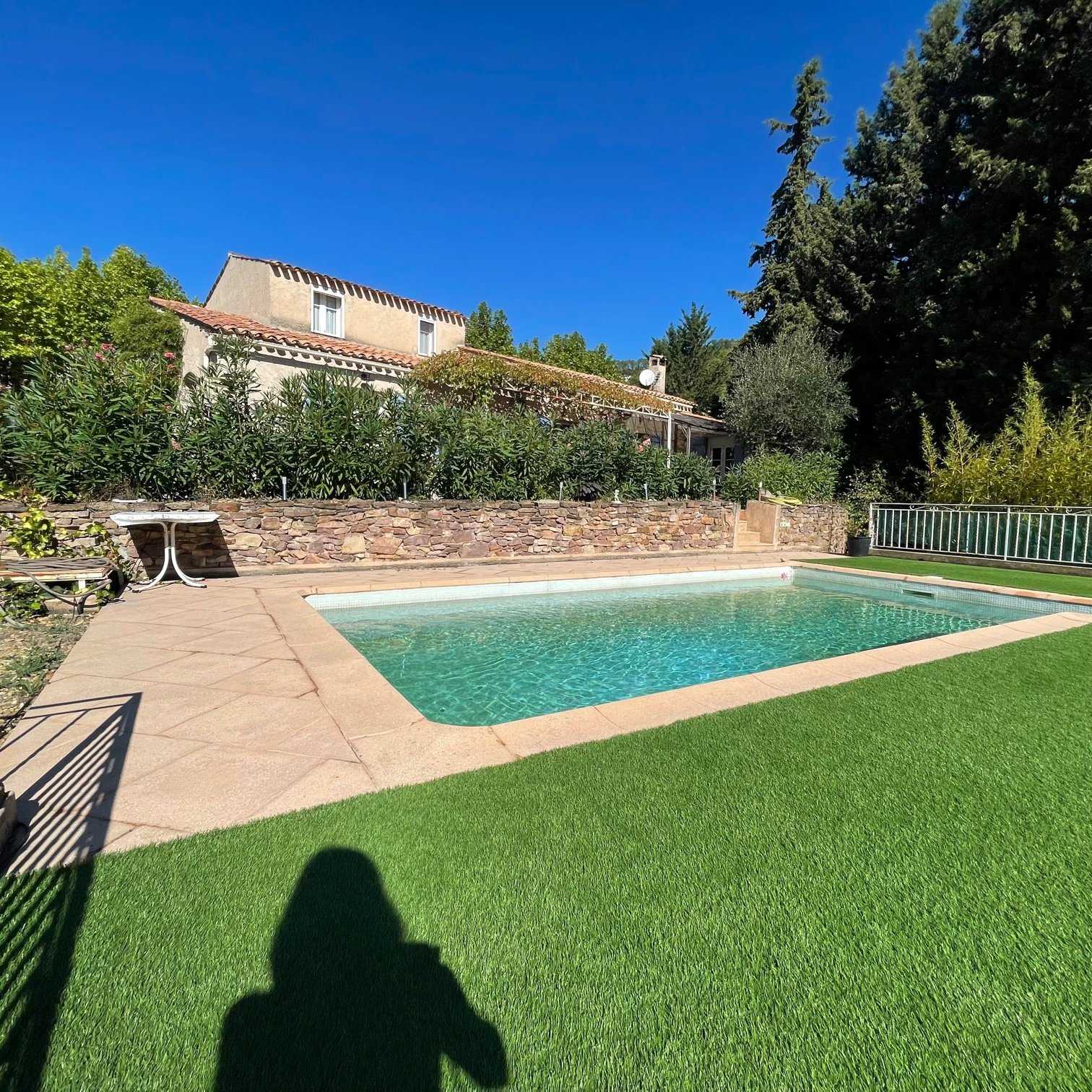 жилой дом в Cotignac, Provence-Alpes-Cote d'Azur 10146699