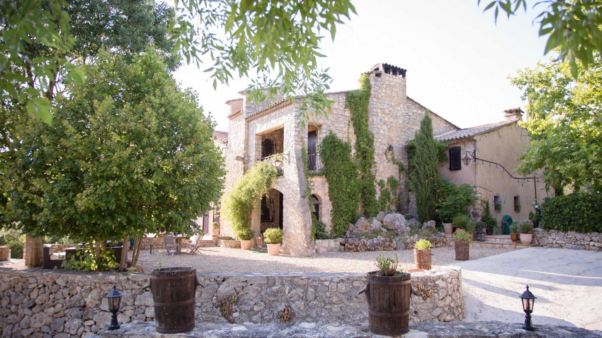rumah dalam Entrecasteaux, Provence-Alpes-Côte d'Azur 10146708