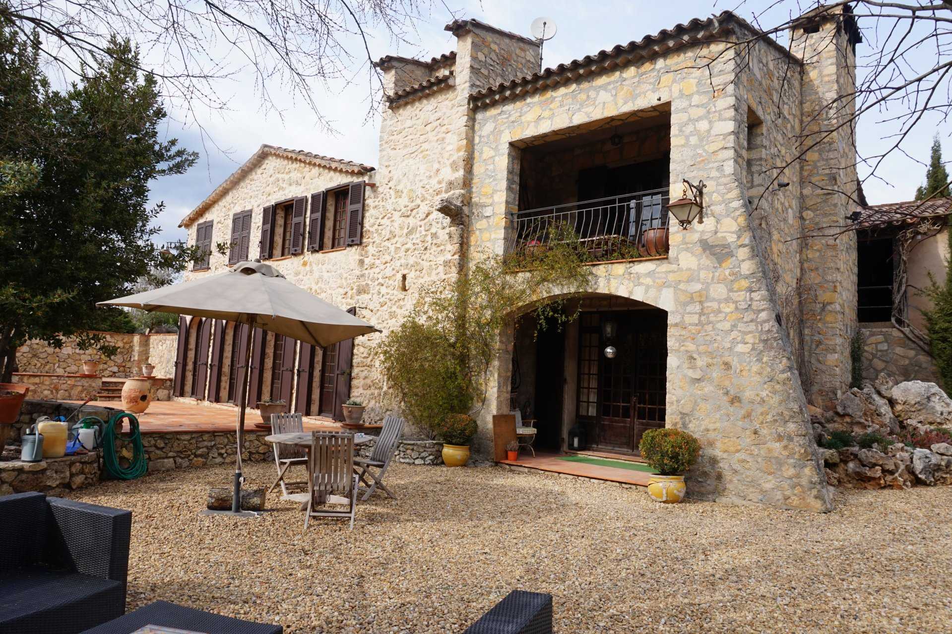 Huis in Entrecasteaux, Provence-Alpes-Côte d'Azur 10146708