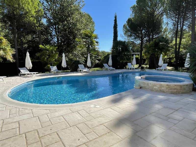 House in Tourrettes, Provence-Alpes-Cote d'Azur 10146709
