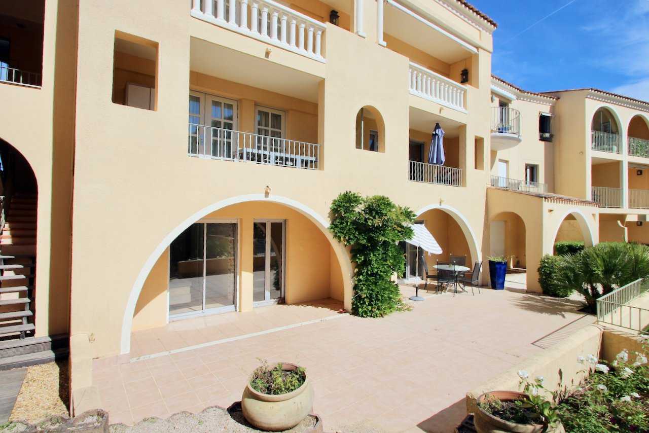 Condomínio no Saint Tropez, Provença-Alpes-Costa Azul 10146712