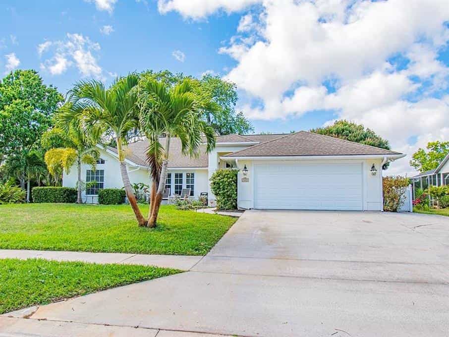 House in Vero Beach South, Florida 10146823