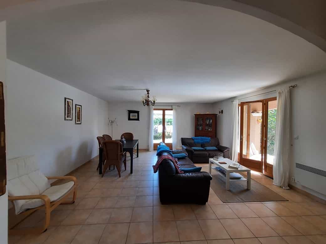 Casa nel Saint-Geniès-de-Fontedit, Occitanie 10147049