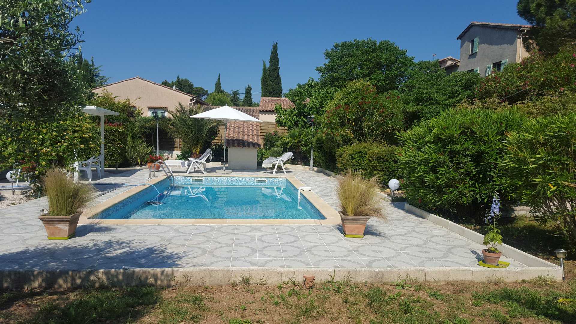 Rumah di Tuan-tuan, Provence-Alpes-Cote d'Azur 10147105