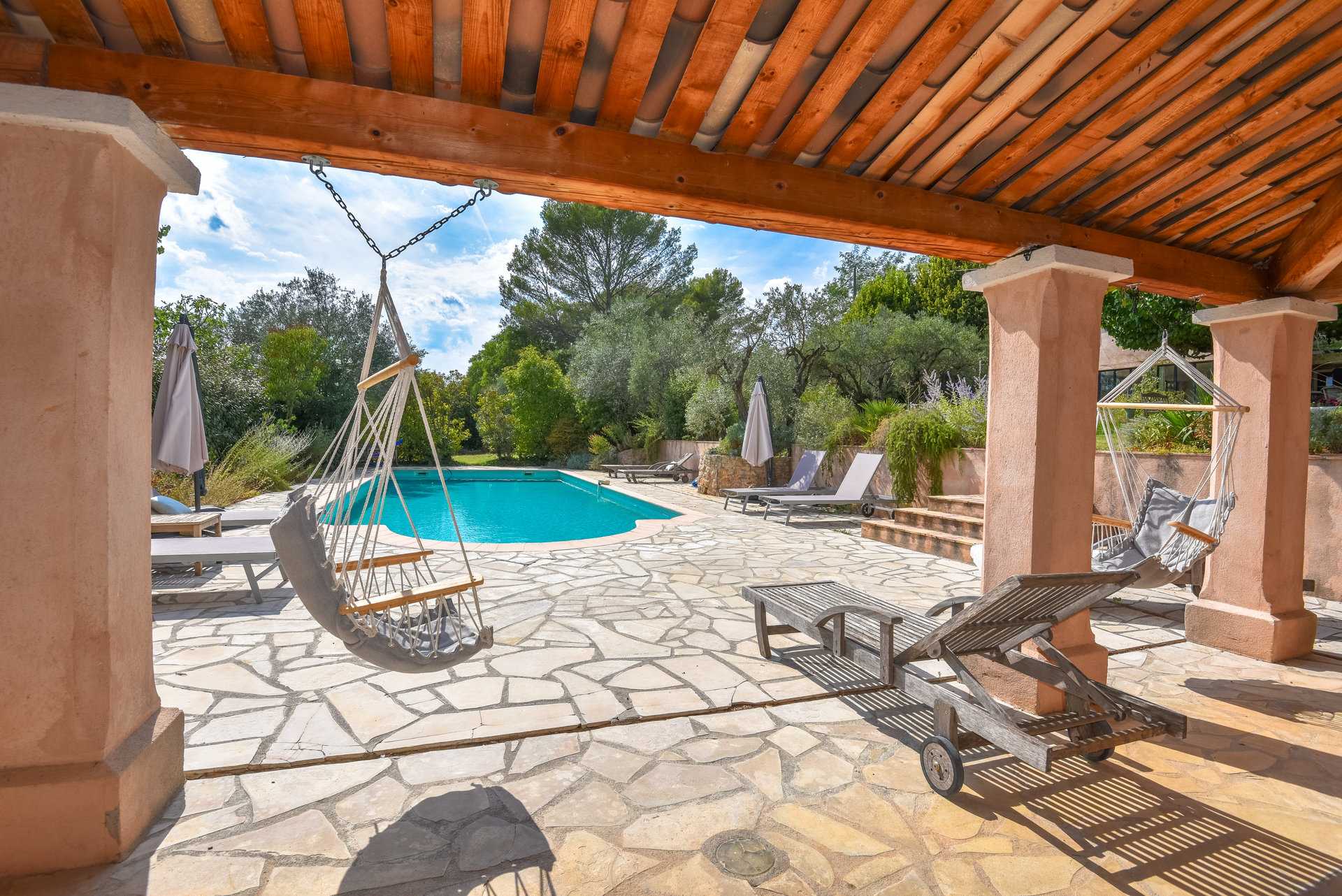 casa en Flayosc, Provence-Alpes-Côte d'Azur 10147126