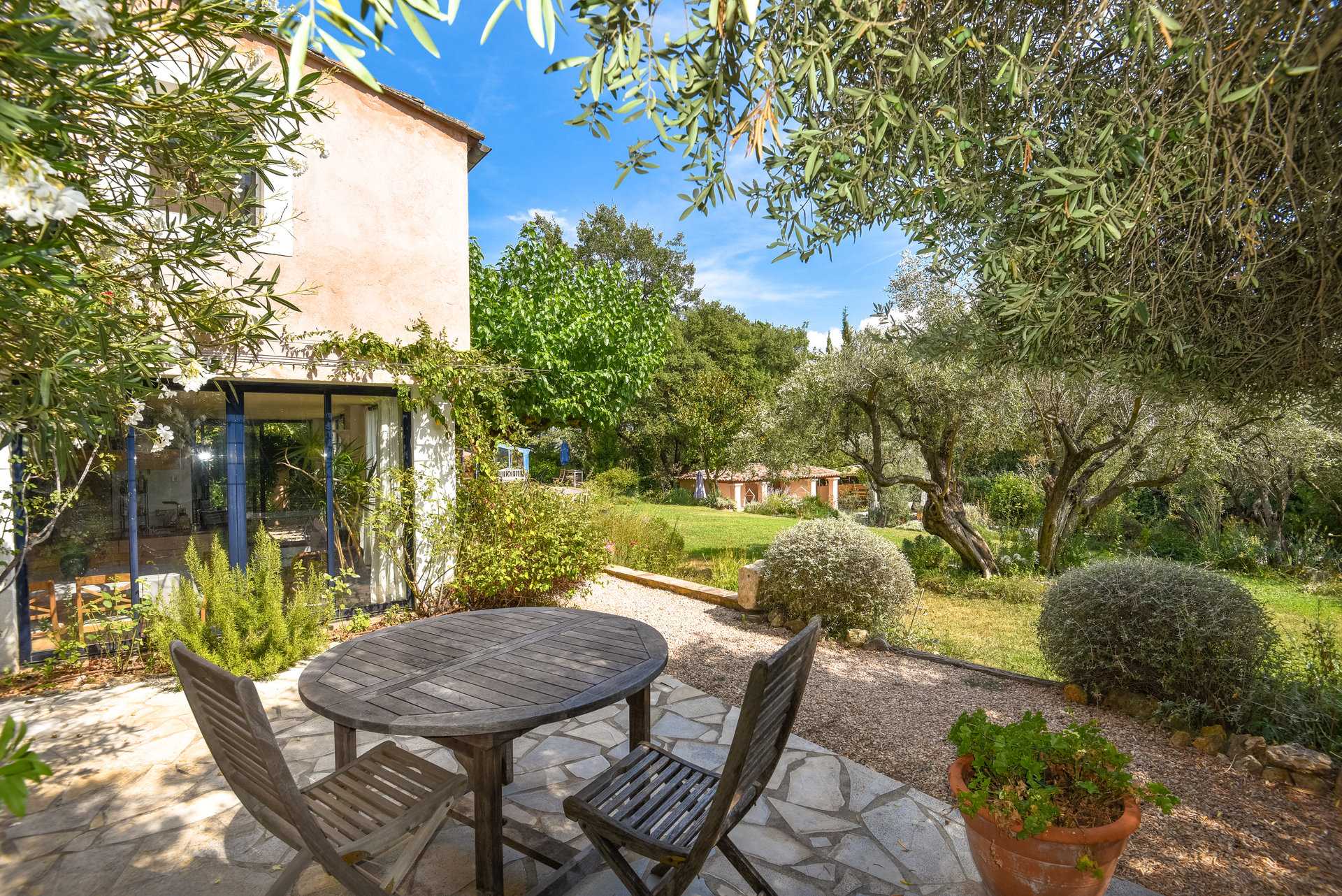 loger dans Flayosc, Provence-Alpes-Côte d'Azur 10147126