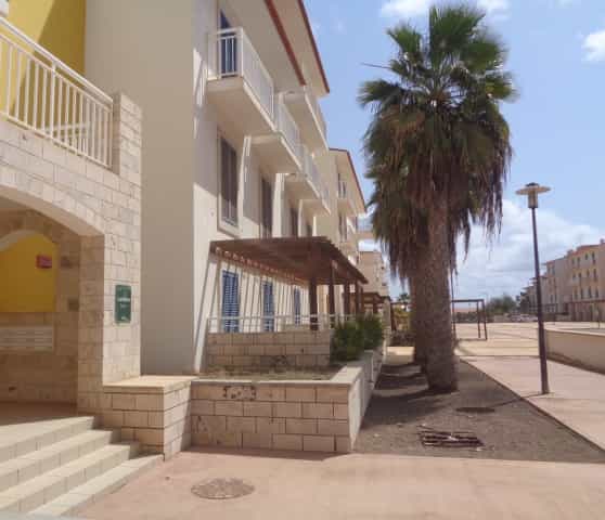 Condominium in Santa Maria, Sal 10147266