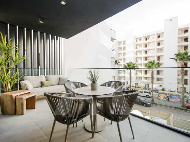 Condominium dans Quarteira, Faro 10147351