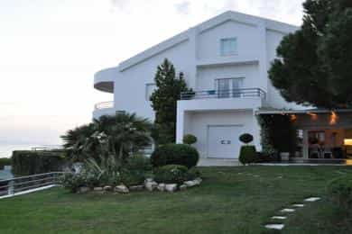 Huis in Agia Marina,  10147371