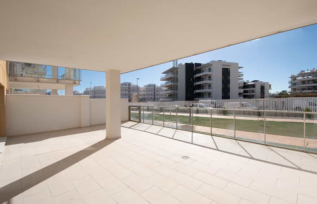 Eigentumswohnung im Campoamor, Valencia 10147501