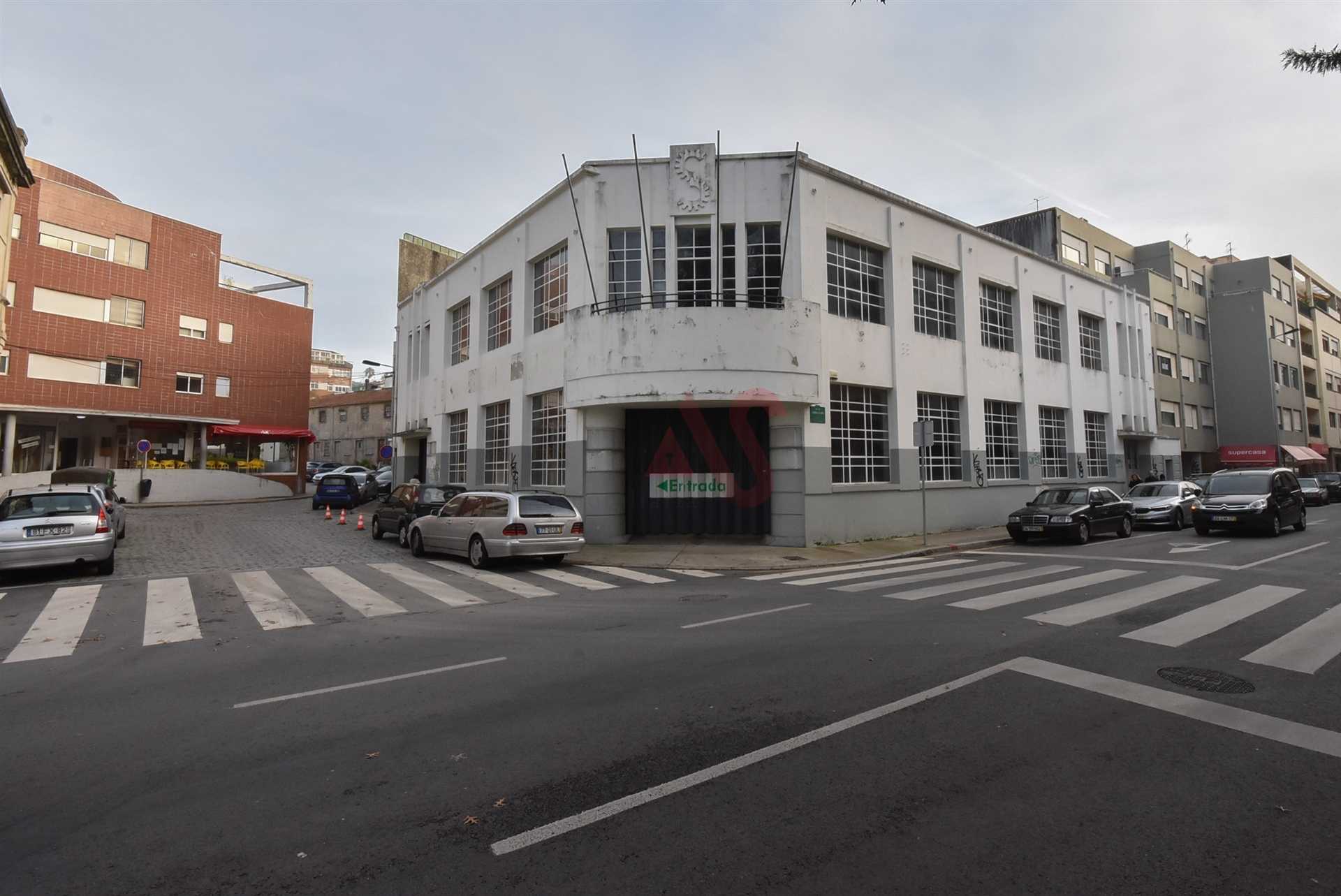 Condominio en Porto, Porto District 10148025