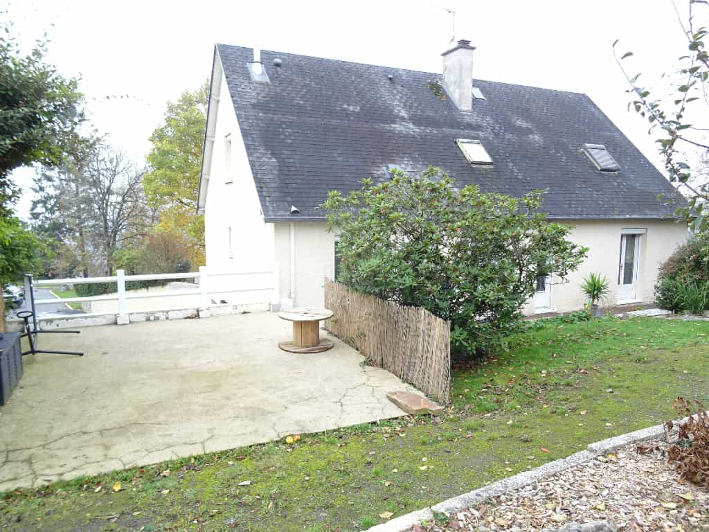 House in Le Neufbourg, Normandie 10148528