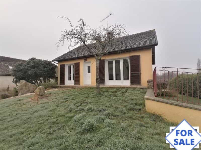 Huis in Saint-Georges-du-Rosay, Pays de la Loire 10148568