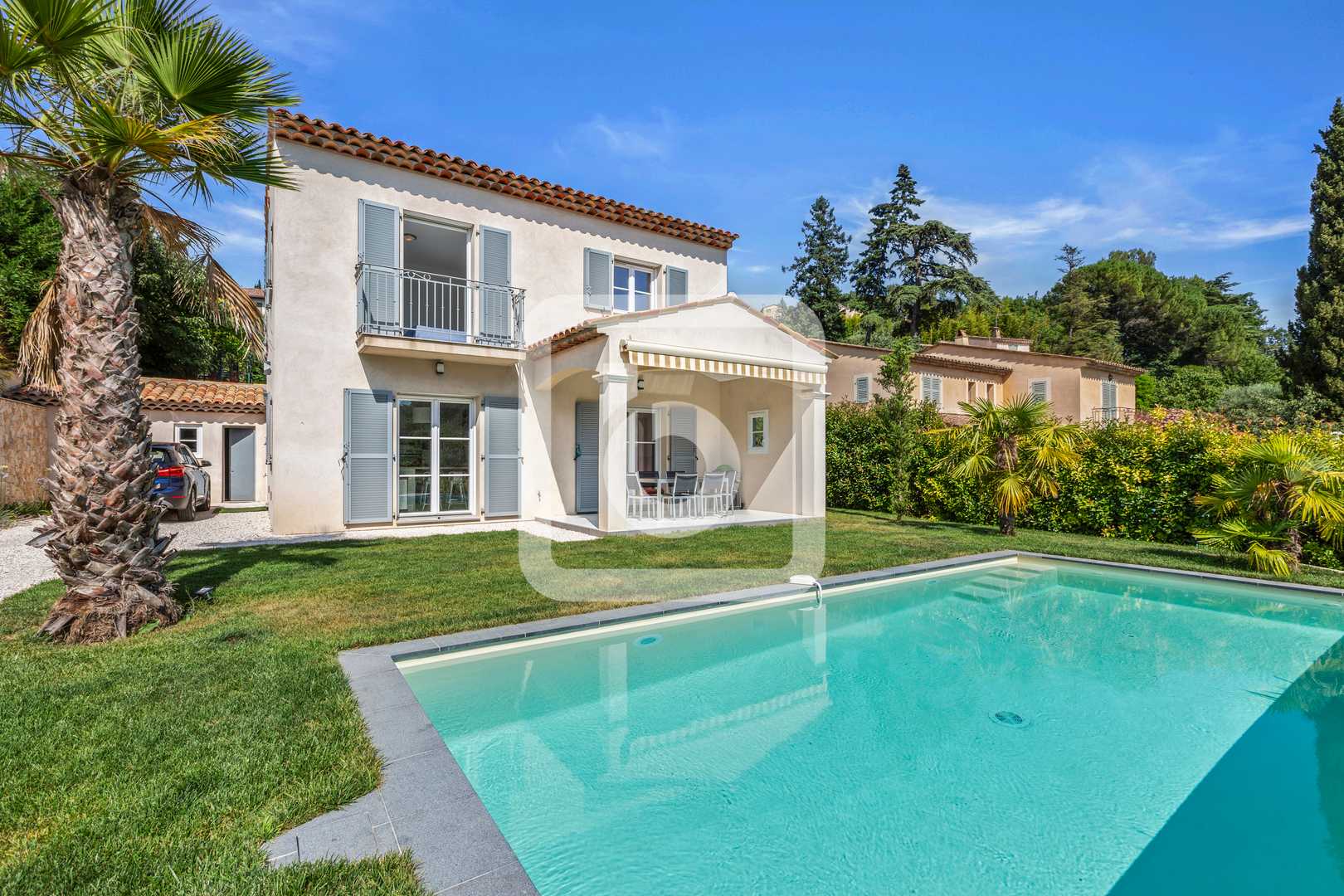 House in Valbonne, Provence-Alpes-Cote d'Azur 10149160
