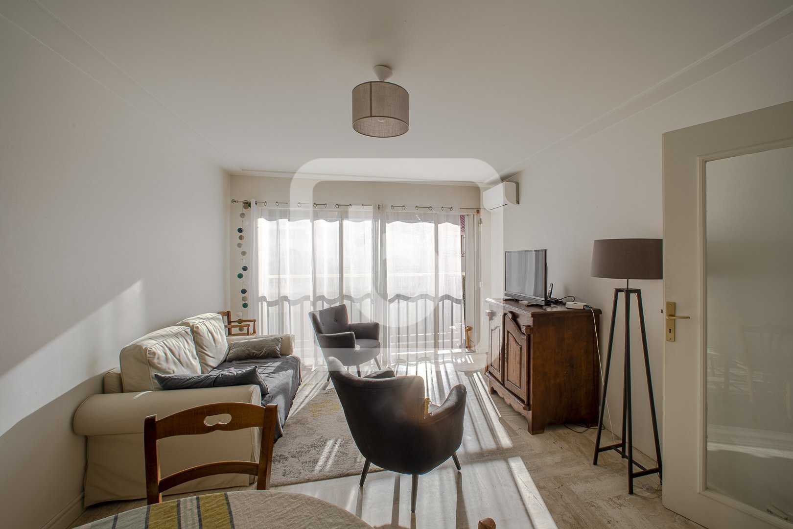 公寓 在 布拉格平原, 普羅旺斯-阿爾卑斯-藍色海岸 10149333