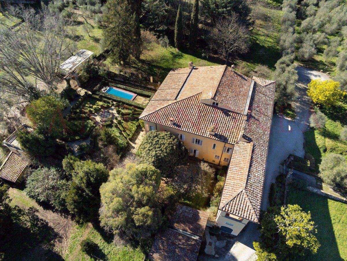 Casa nel Lucca, Tuscany 10149417
