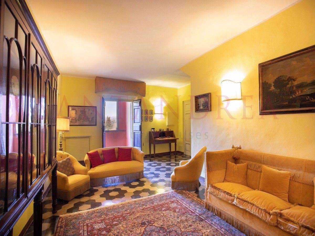 rumah dalam Lucca, Tuscany 10149417