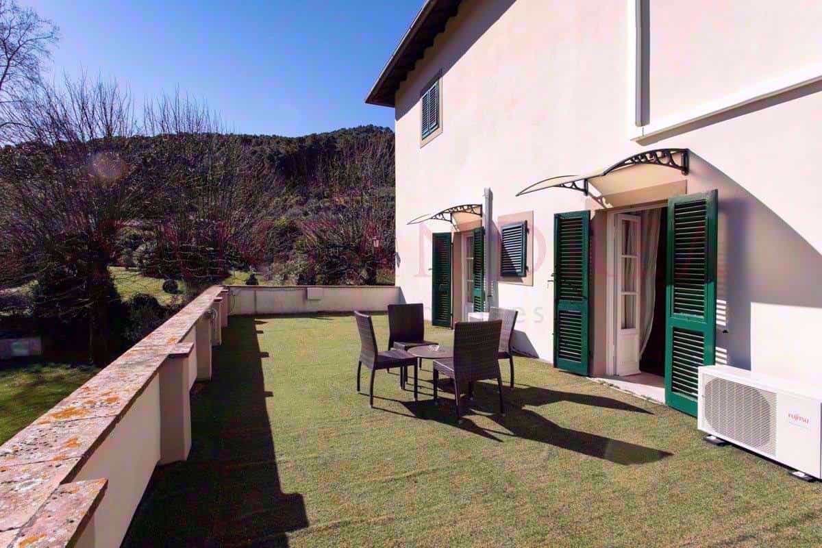 House in Capannori, Tuscany 10149426