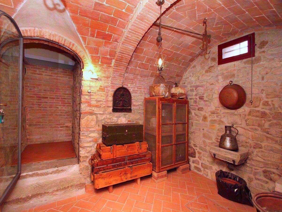 Talo sisään , Tuscany 10149458