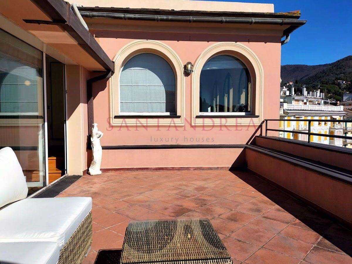 σπίτι σε Rapallo, Liguria 10149514