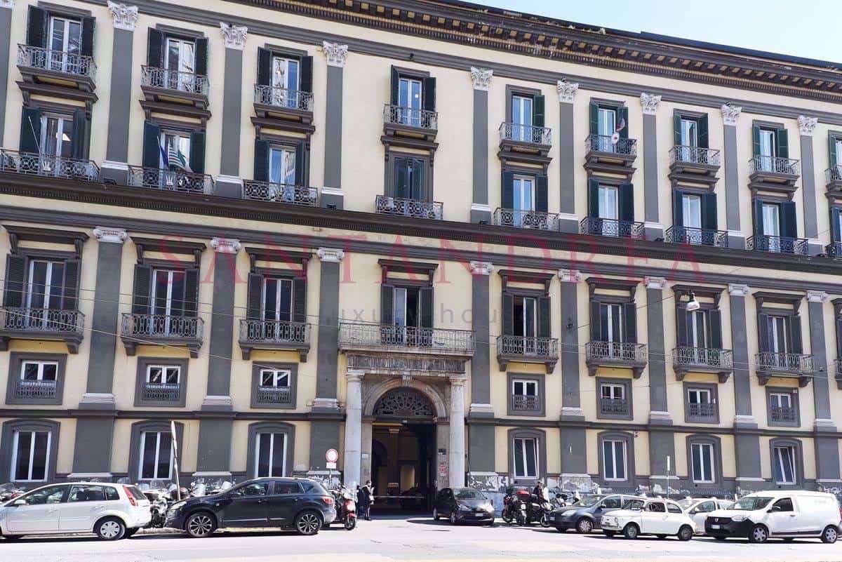 Condominium in Miano, Campania 10149517