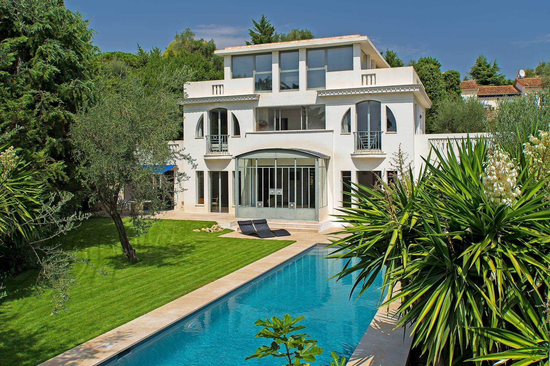 Hus i Vallauris, Provence-Alpes-Cote d'Azur 10149520