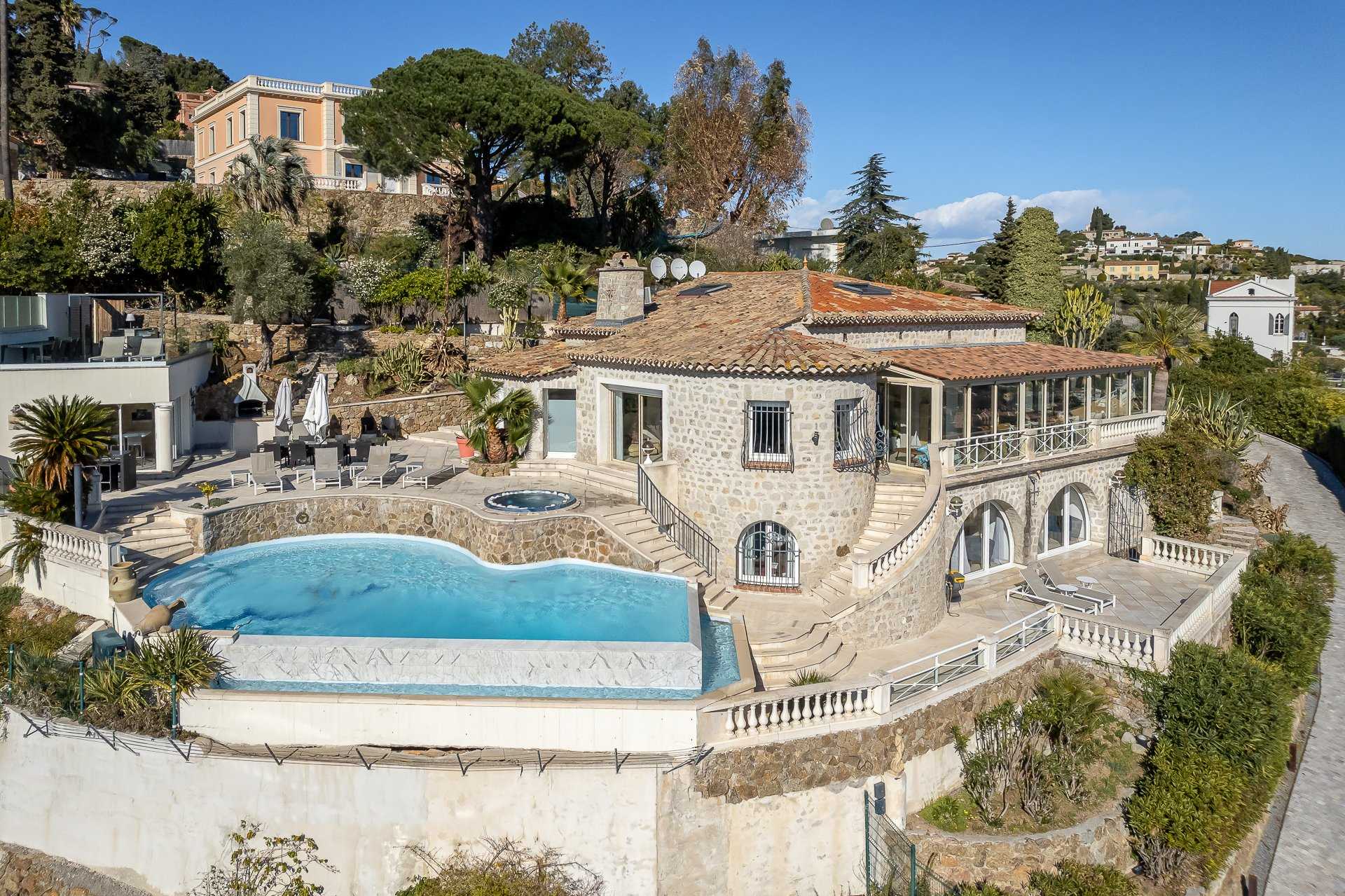 Dom w Vallauris, Provence-Alpes-Côte d'Azur 10149524