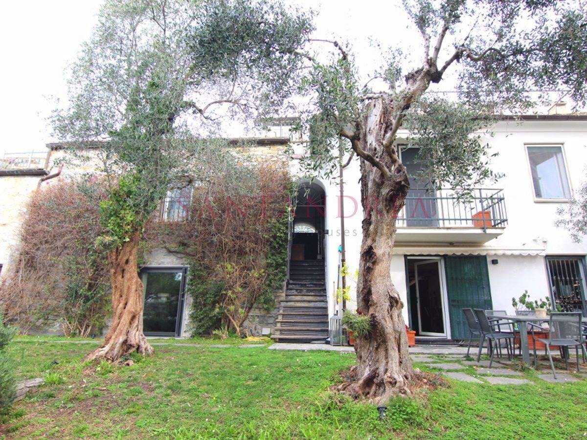 Rumah di Pieve Ligure, Liguria 10149536