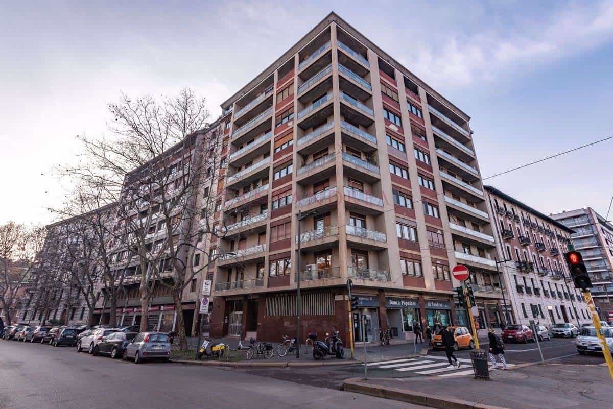Condominium dans Milan, Lombardy 10149549