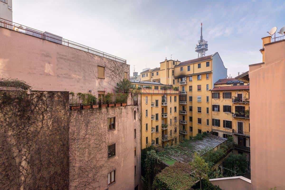 公寓 在 Milan, Lombardy 10149549