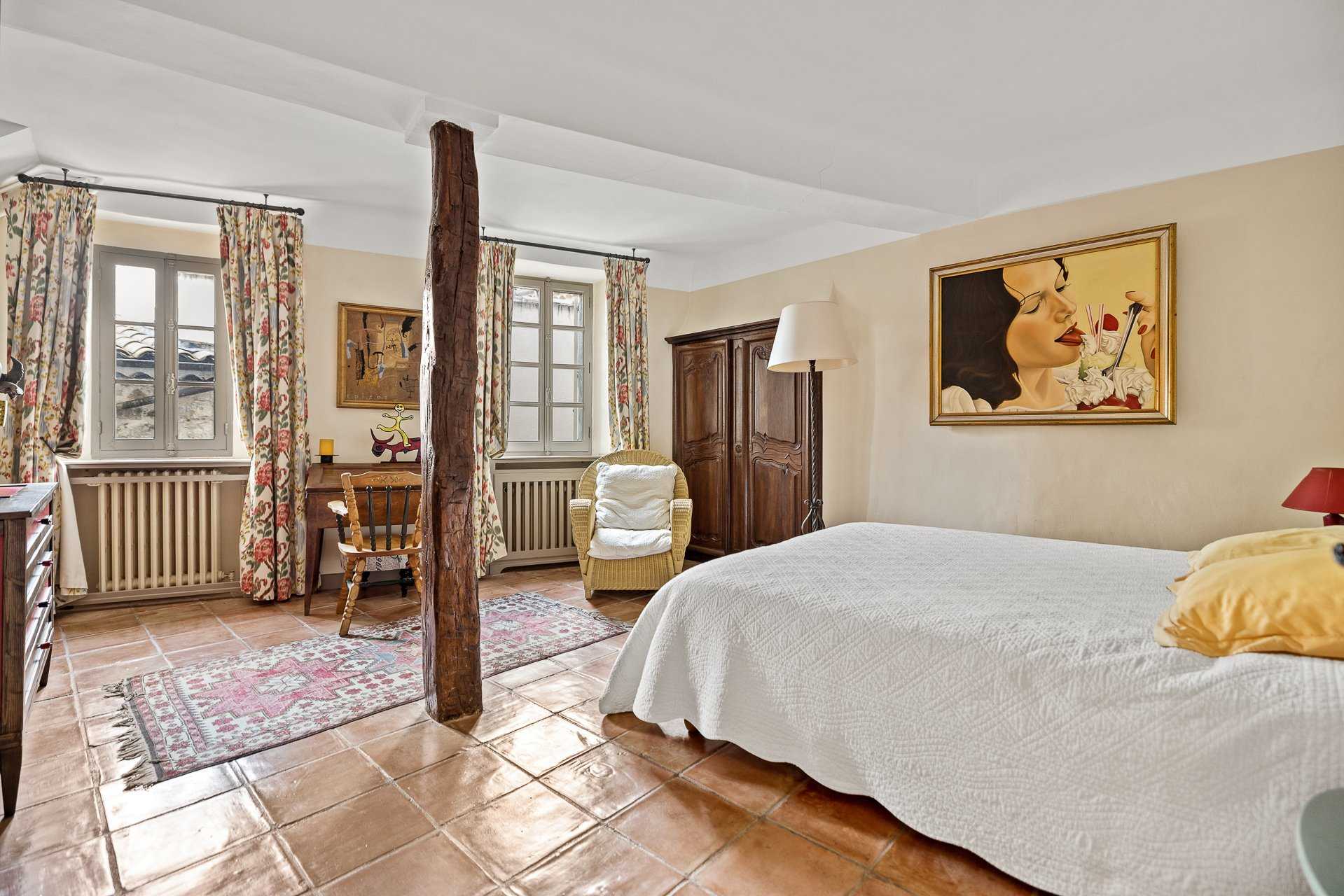 Casa nel Mougins, Provence-Alpes-Côte d'Azur 10149810