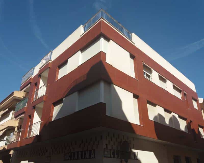 Condominium in Los Alcazares, Murcia 10150291