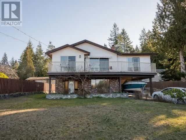 Condominium in Powell River, British Columbia 10151024