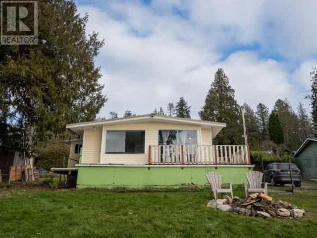 Hus i Powell River, British Columbia 10151025