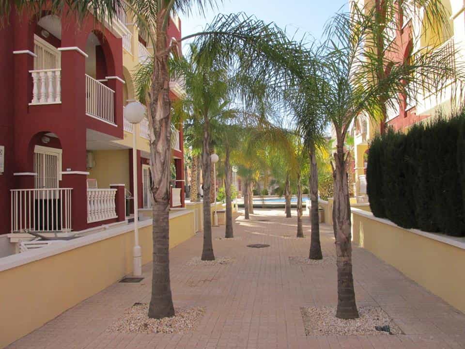 Condominium in Los Alcázares, Murcia 10151050