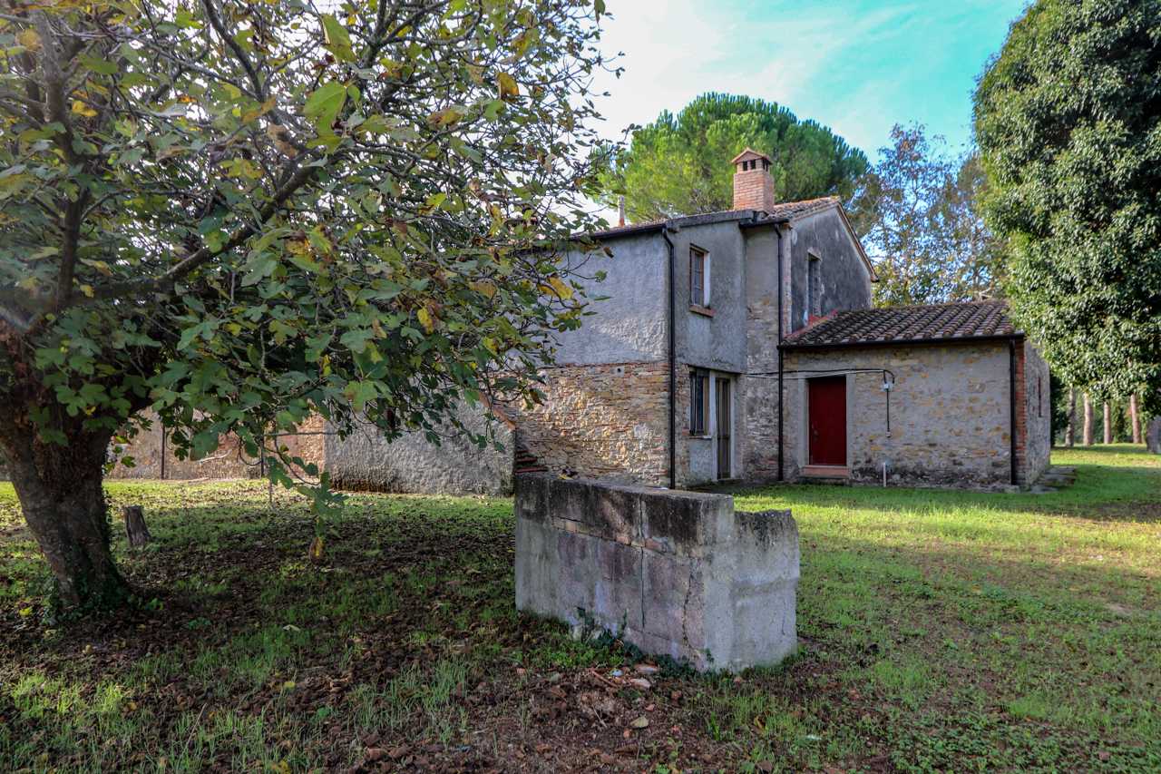 House in Montescudaio, Tuscany 10151124