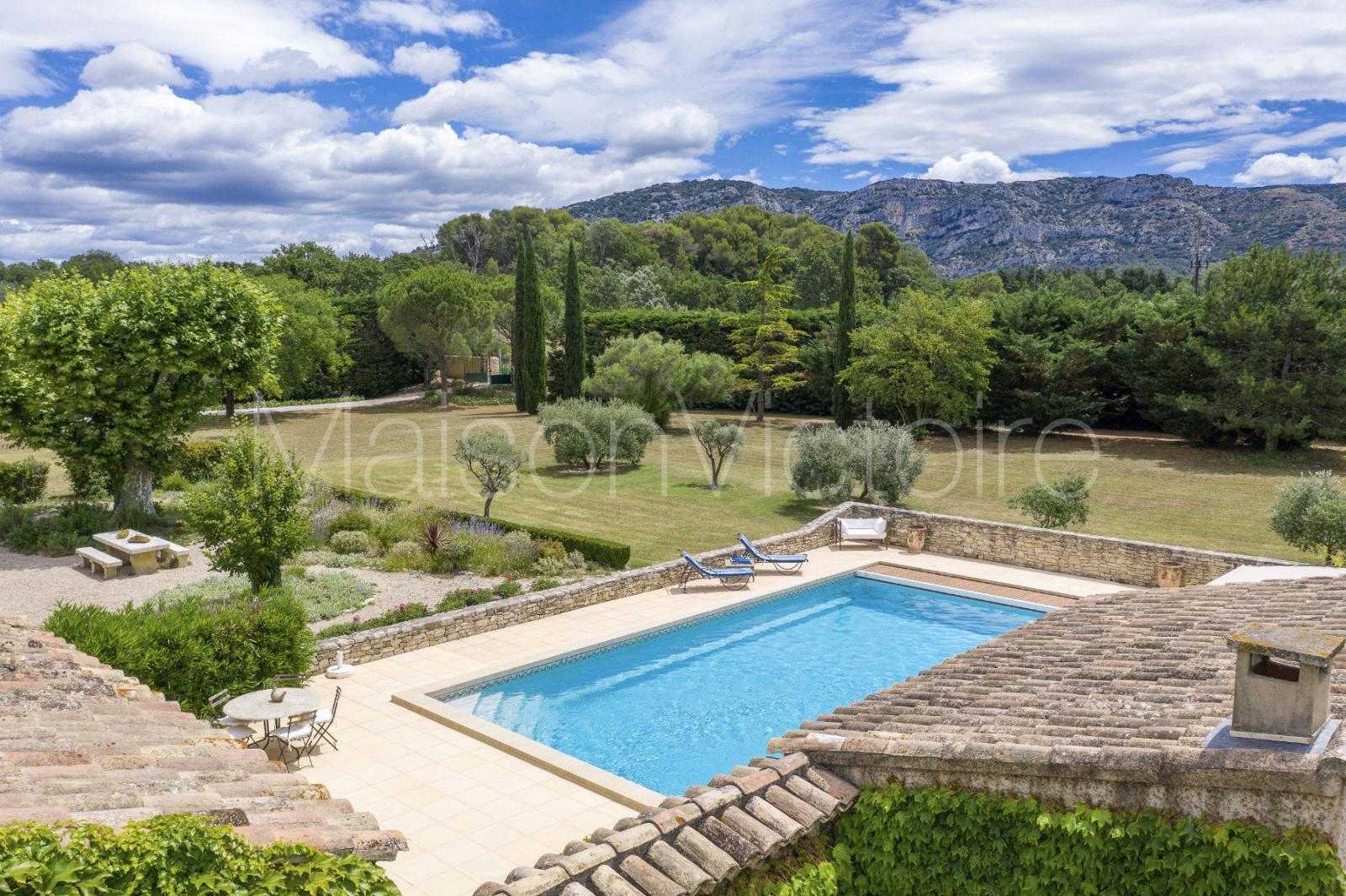 Hus i Robion, Provence-Alpes-Cote d'Azur 10151666