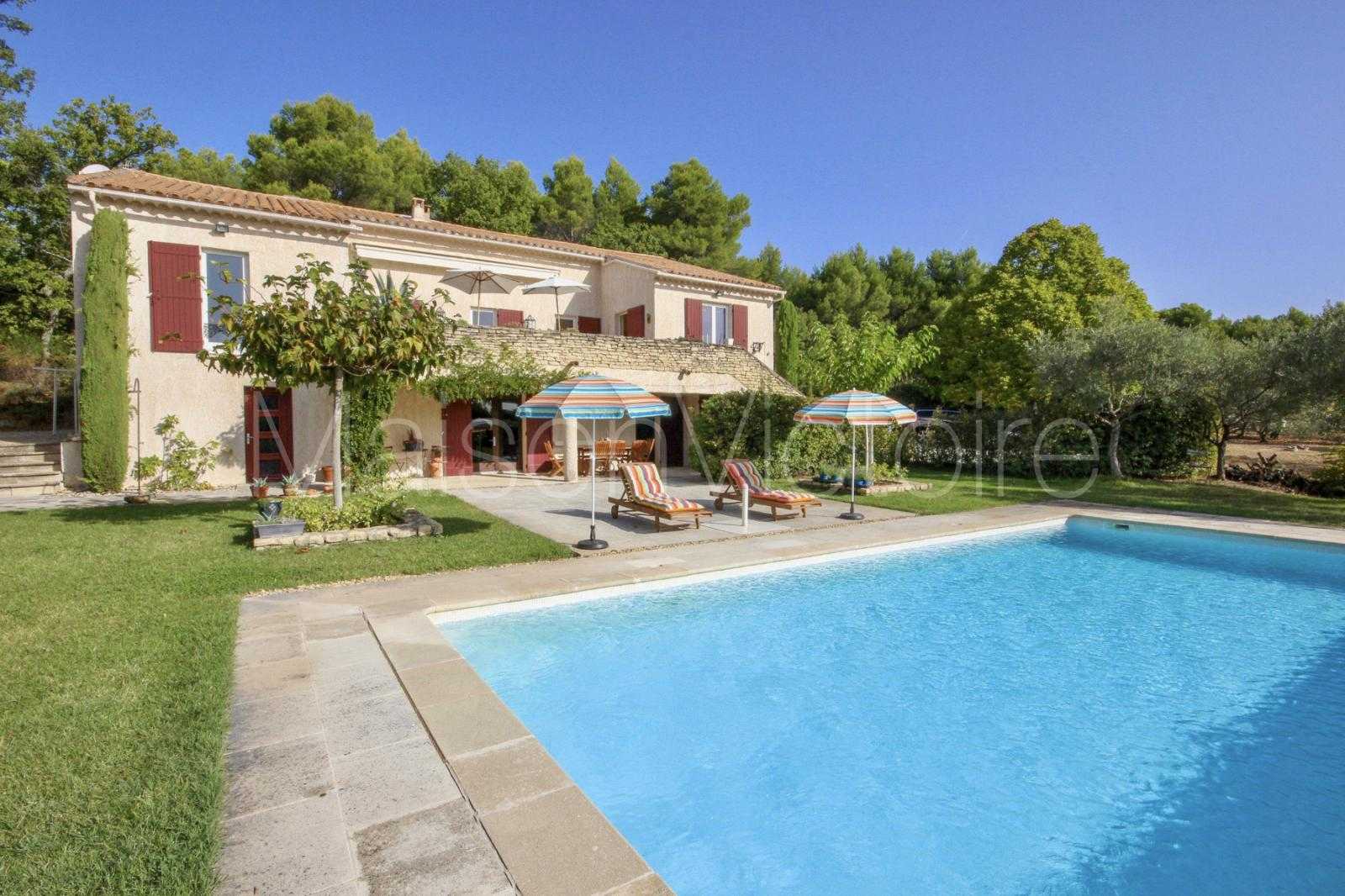 Rumah di Joucas, Provence-Alpes-Cote d'Azur 10151712