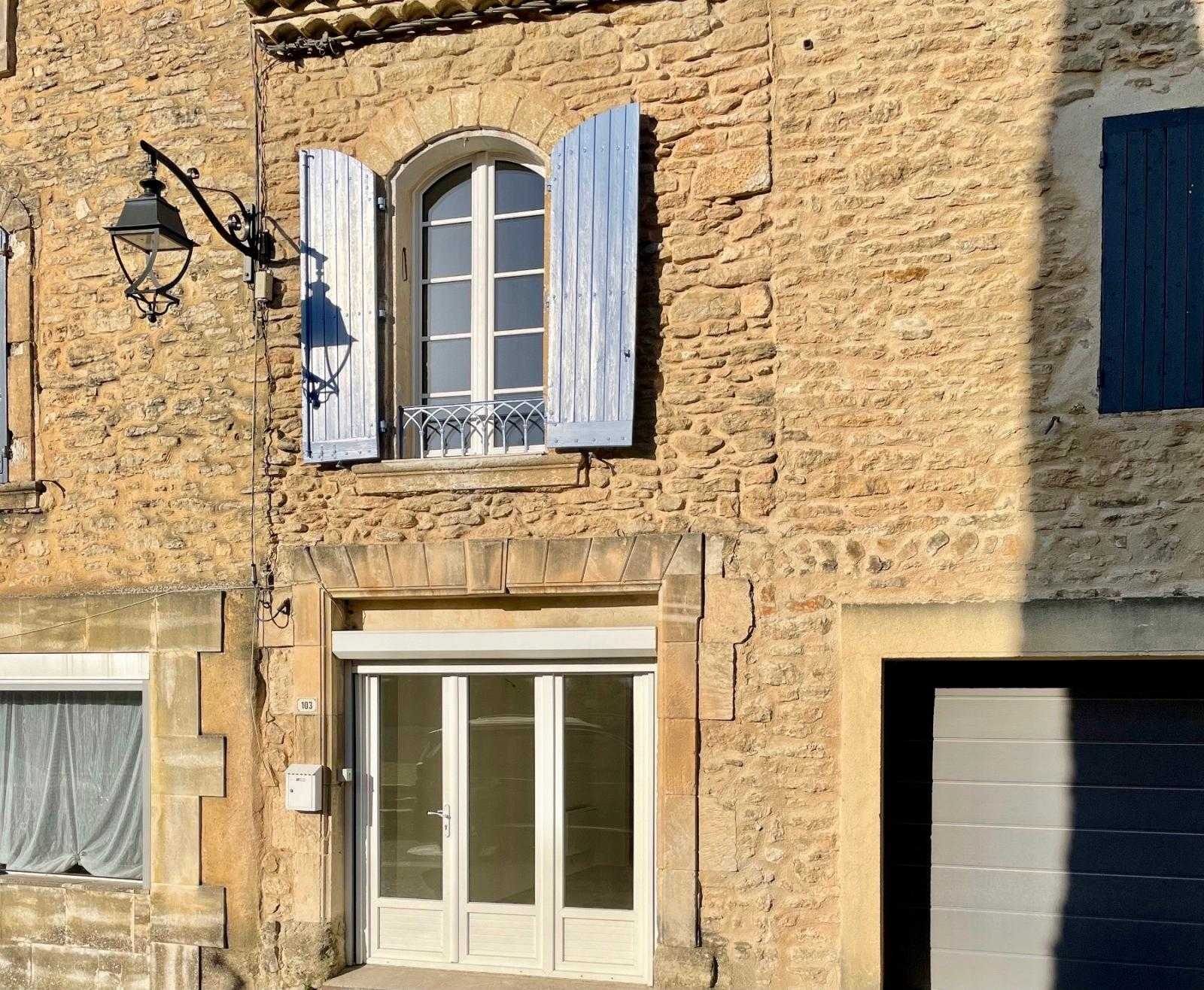 Huis in Cabrières-d'Avignon, Provence-Alpes-Côte d'Azur 10151730