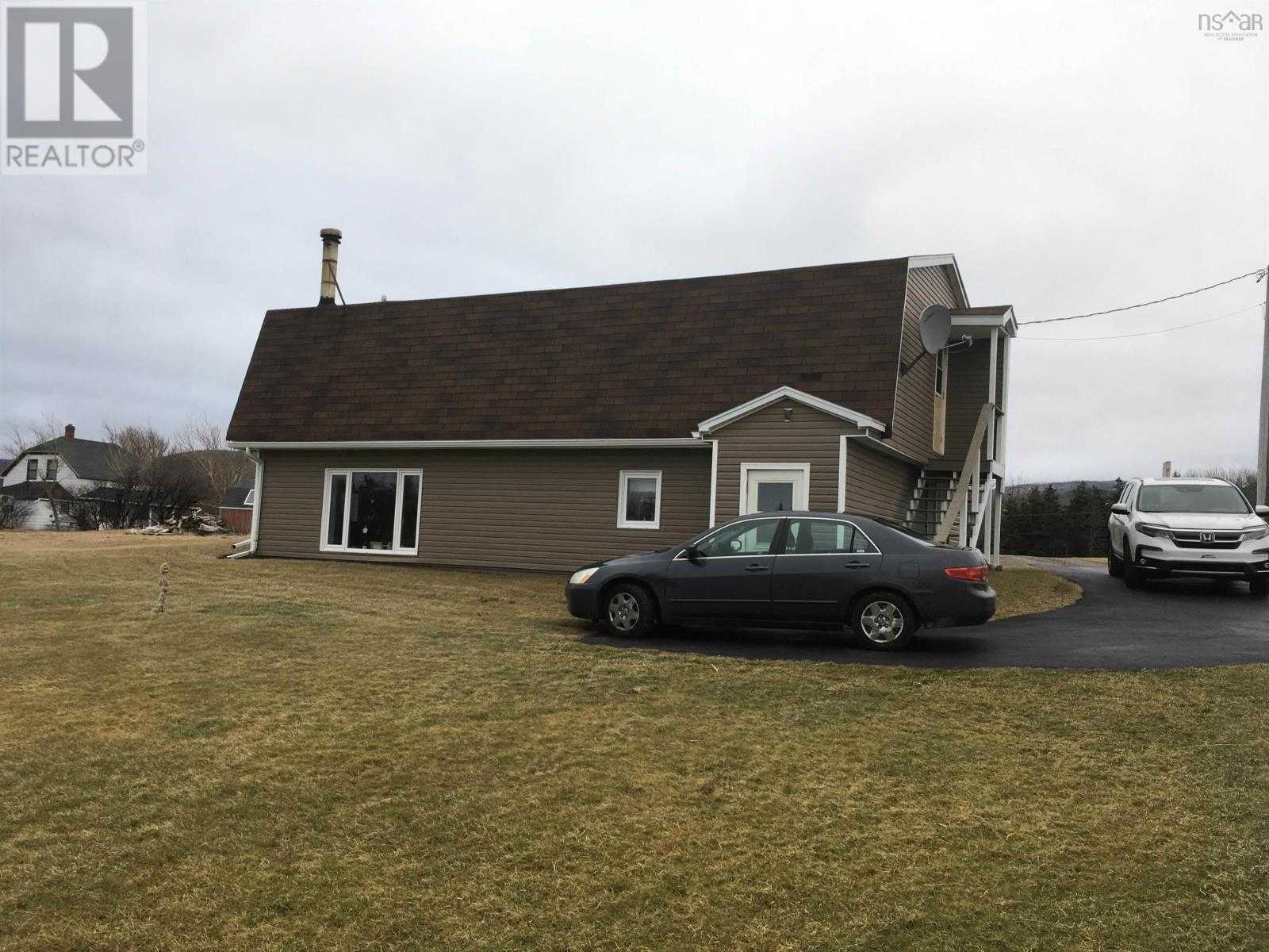 House in Inverness, Nova Scotia 10151771