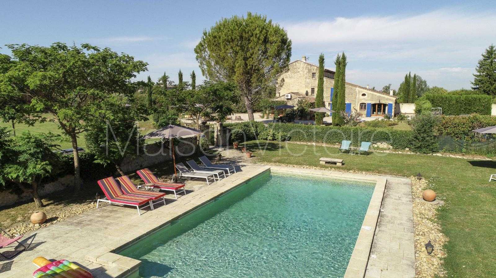 Talo sisään Mazan, Provence-Alpes-Cote d'Azur 10151783